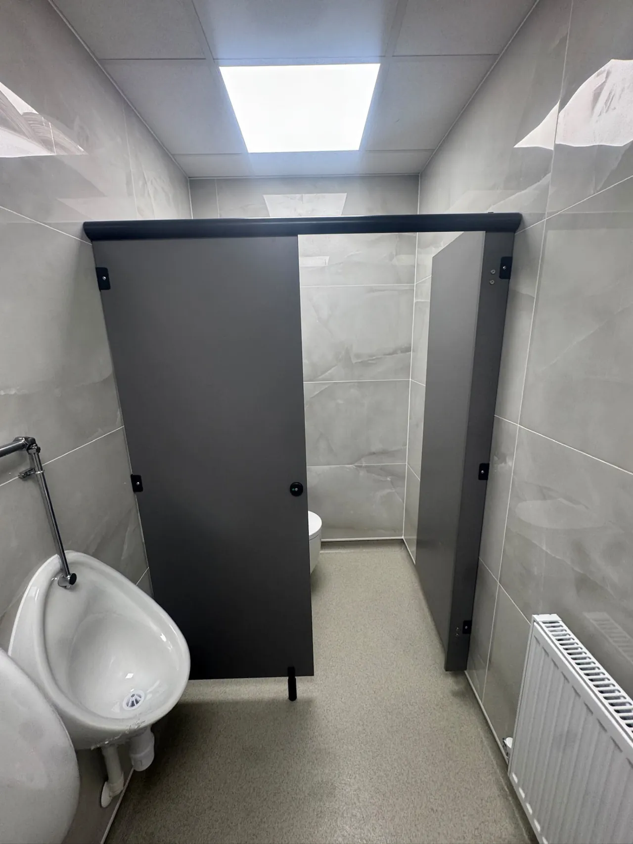 Commercial washroom installation by DPB Plumbing & Bathrooms - completed project 5
