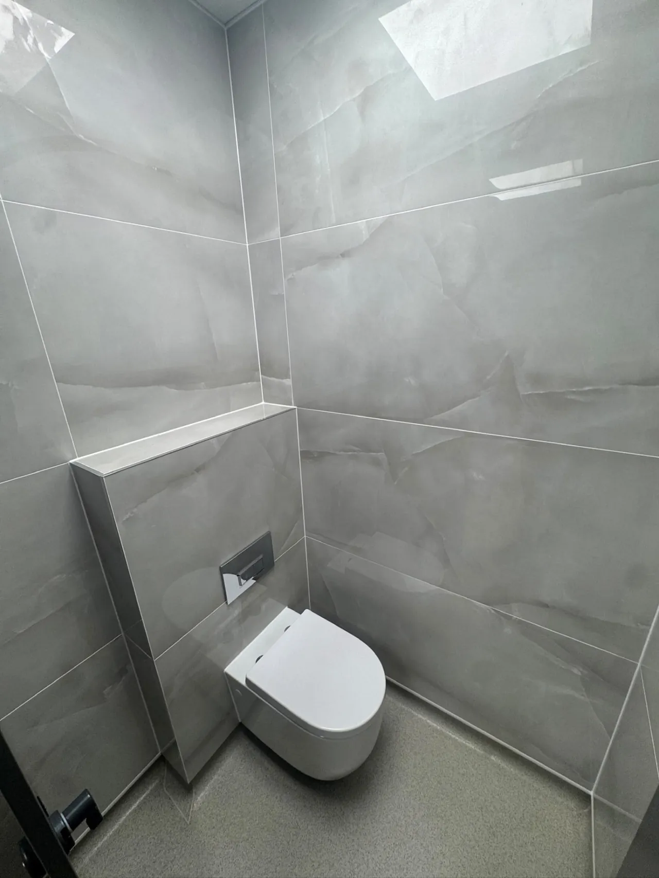 Commercial washroom installation by DPB Plumbing & Bathrooms - completed project 1